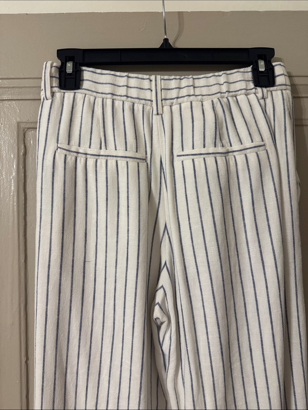 Abercrombie & Fitch White Wide-Leg Pinstripe Trousers - Picture 4 of 5